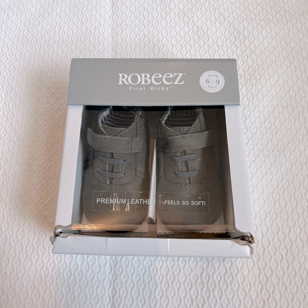 NWT Robeez Gray Leather Baby Shoes 6-9M